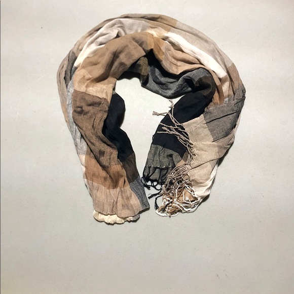 Scarf - - Picture 2 of 2